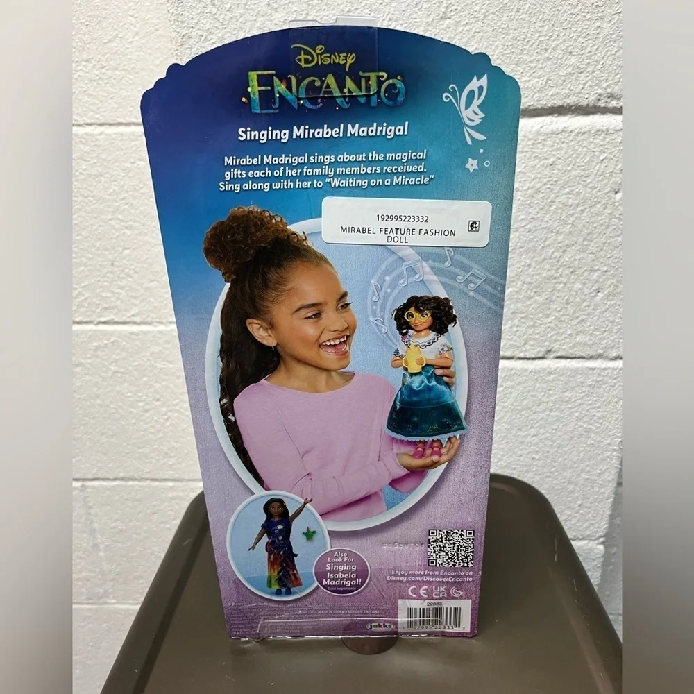 Disney Encanto Singing Mirabel Madrigal Doll - Blue